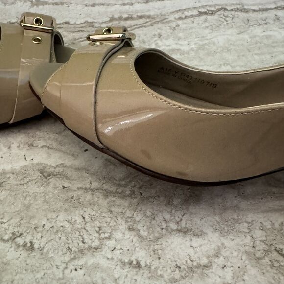 COLE HAAN Grand OS Patent Slingback Sandals Kitten Heels D43710 Size 7.5 B - Picture 11 of 13